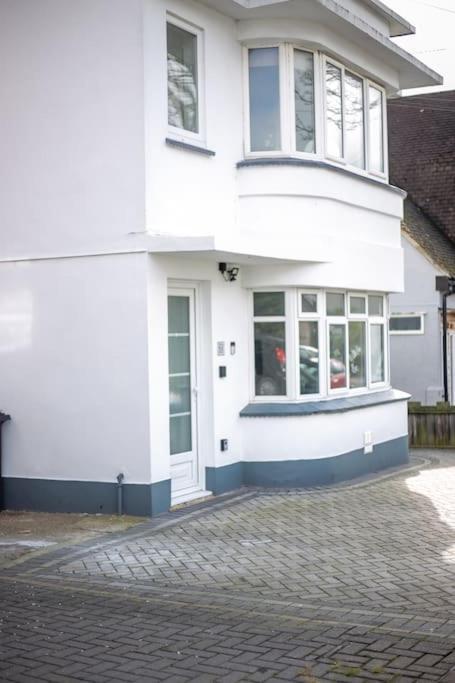 Appartamento Stylish Retreat In Leigh-On-Sea Southend-on-Sea Esterno foto